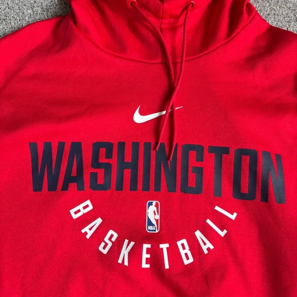 Nike Washington Basketball NBA Hoodie Mens Large Red Dri-FIT Pullover 858870-657